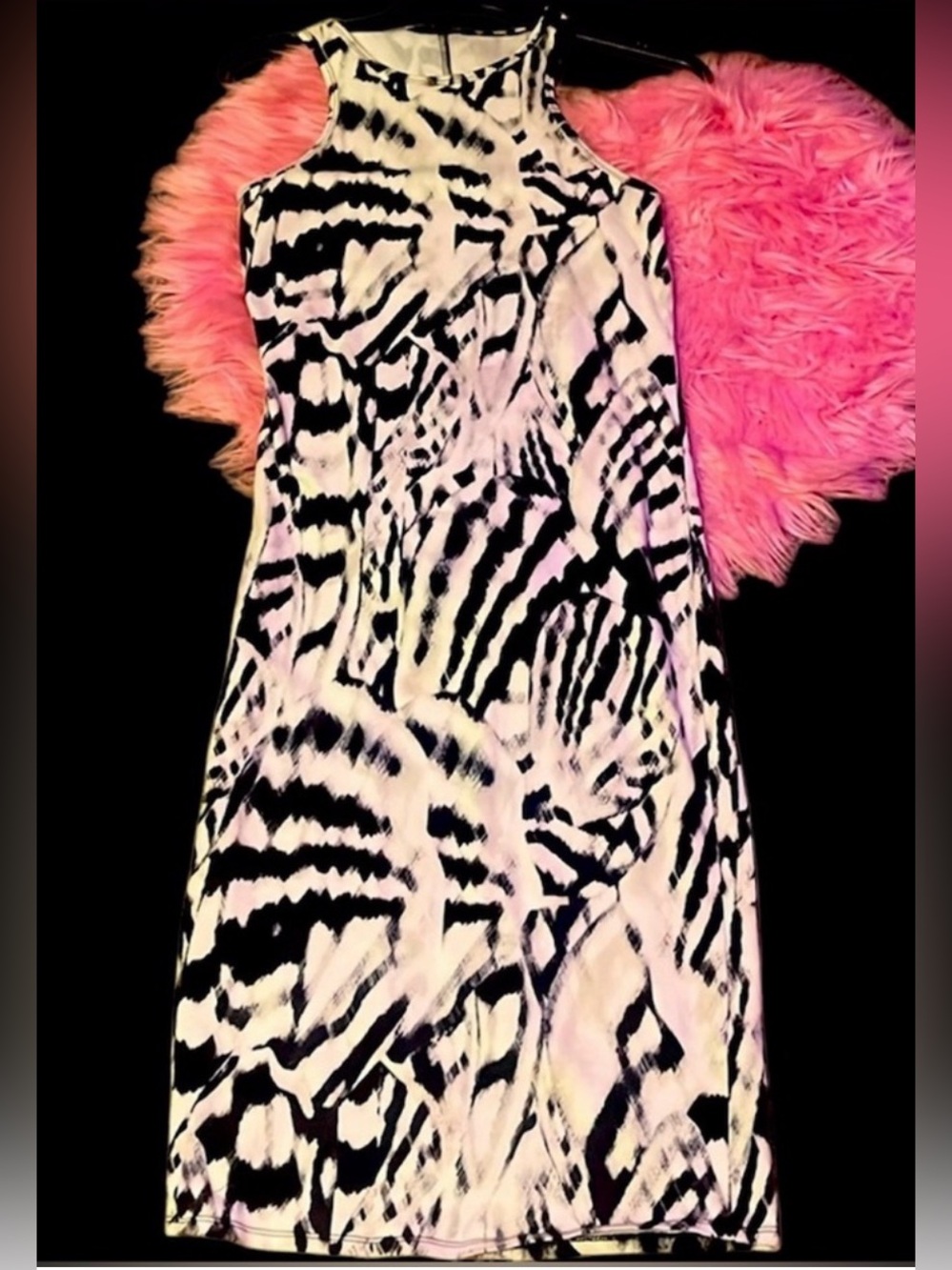 Express body contour zebra design dress euc With some stretch
